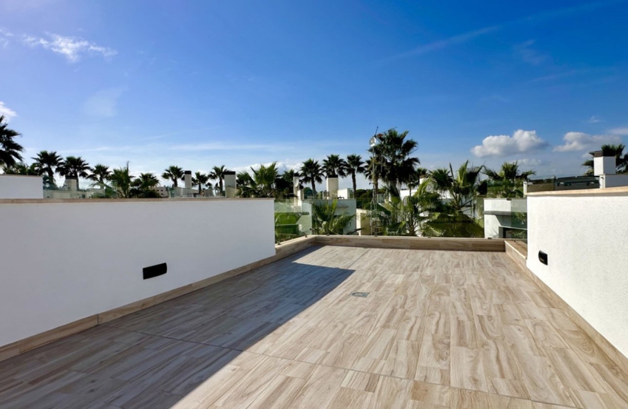 Reventa - Villa -
Orihuela - Lomas de Cabo Roig