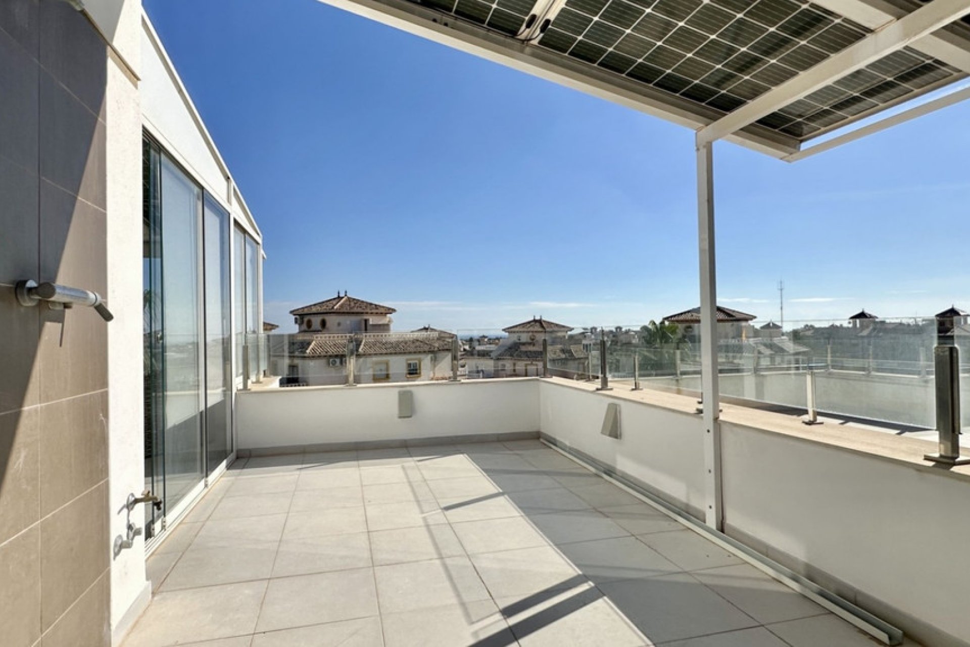 Reventa - Villa -
Orihuela - Lomas de Cabo Roig