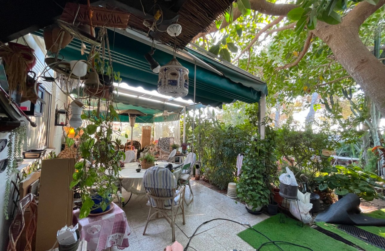 Reventa - Villa -
Orihuela - Lomas de Cabo Roig