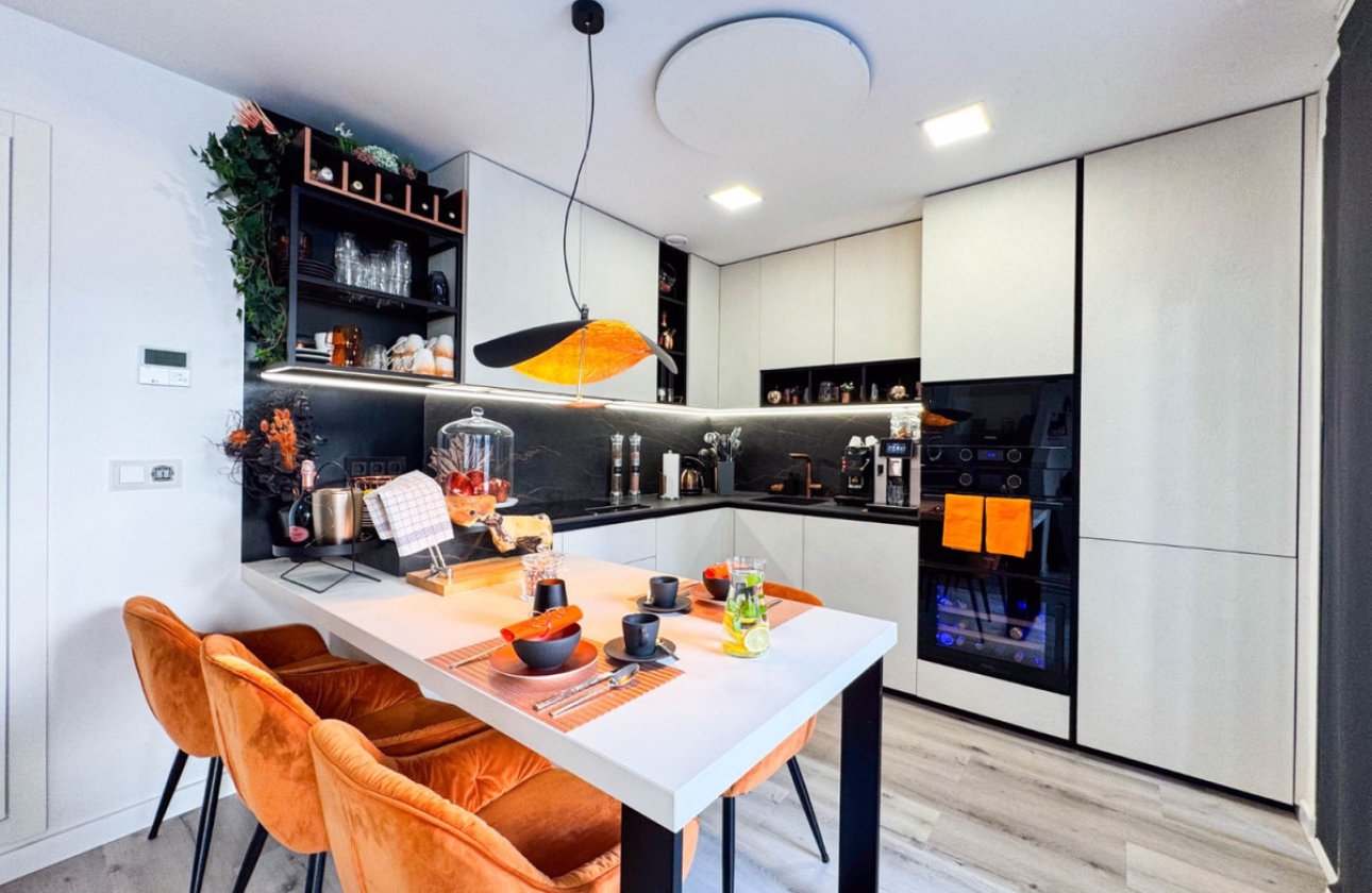 Reventa - Villa -
Orihuela - Los Altos