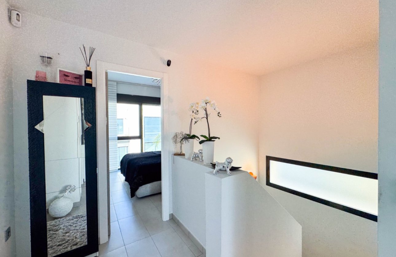 Reventa - Villa -
Orihuela - Los Altos