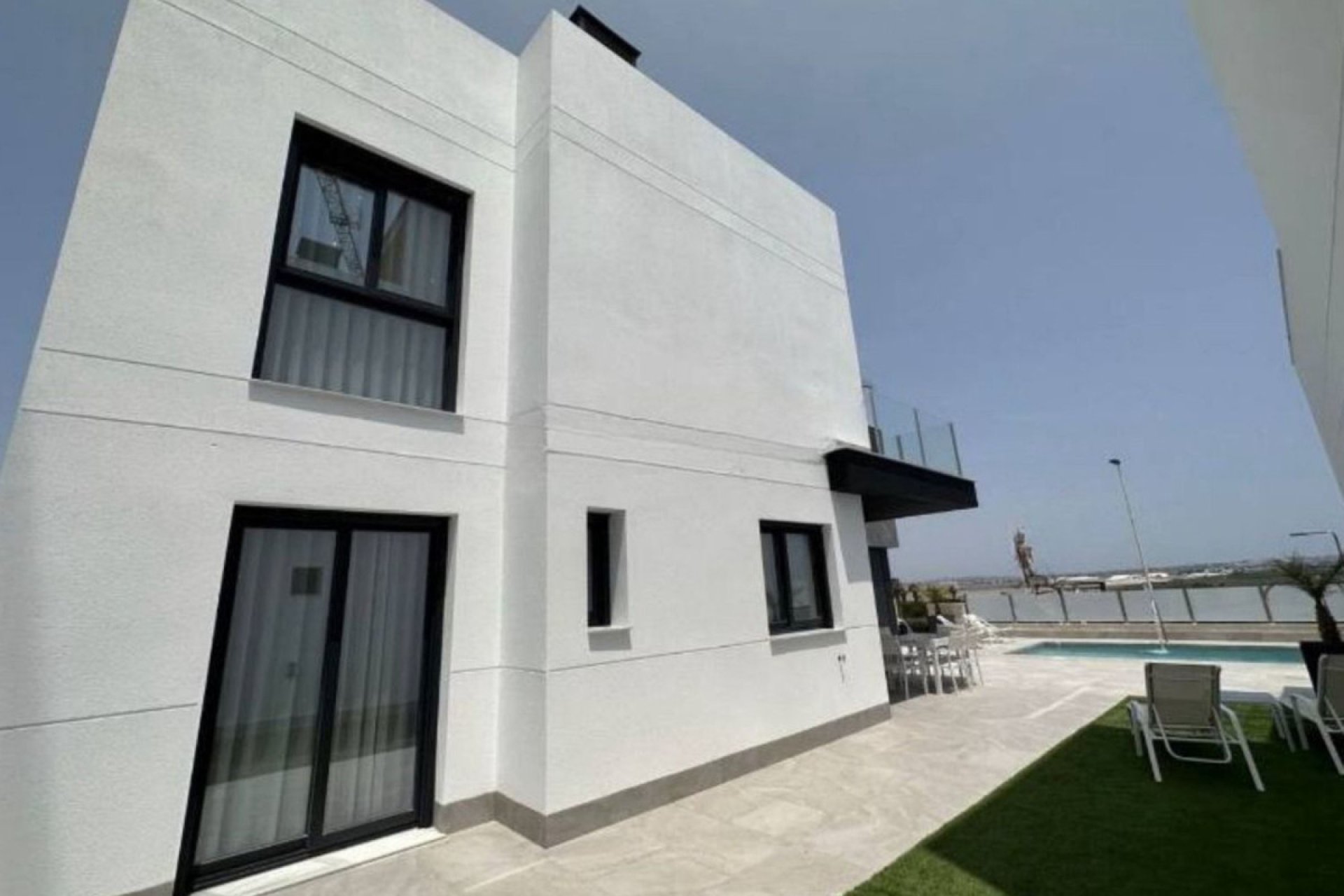 Reventa - Villa -
Orihuela - Los Altos