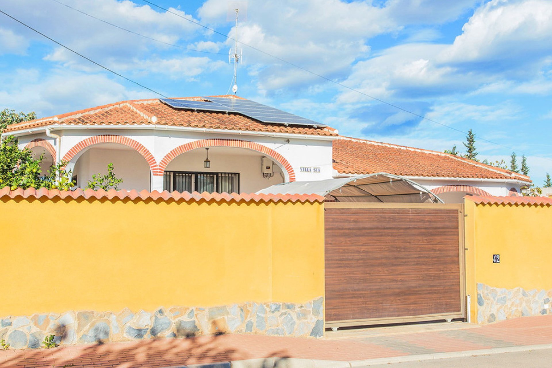 Reventa - Villa -
Orihuela - Los Balcones