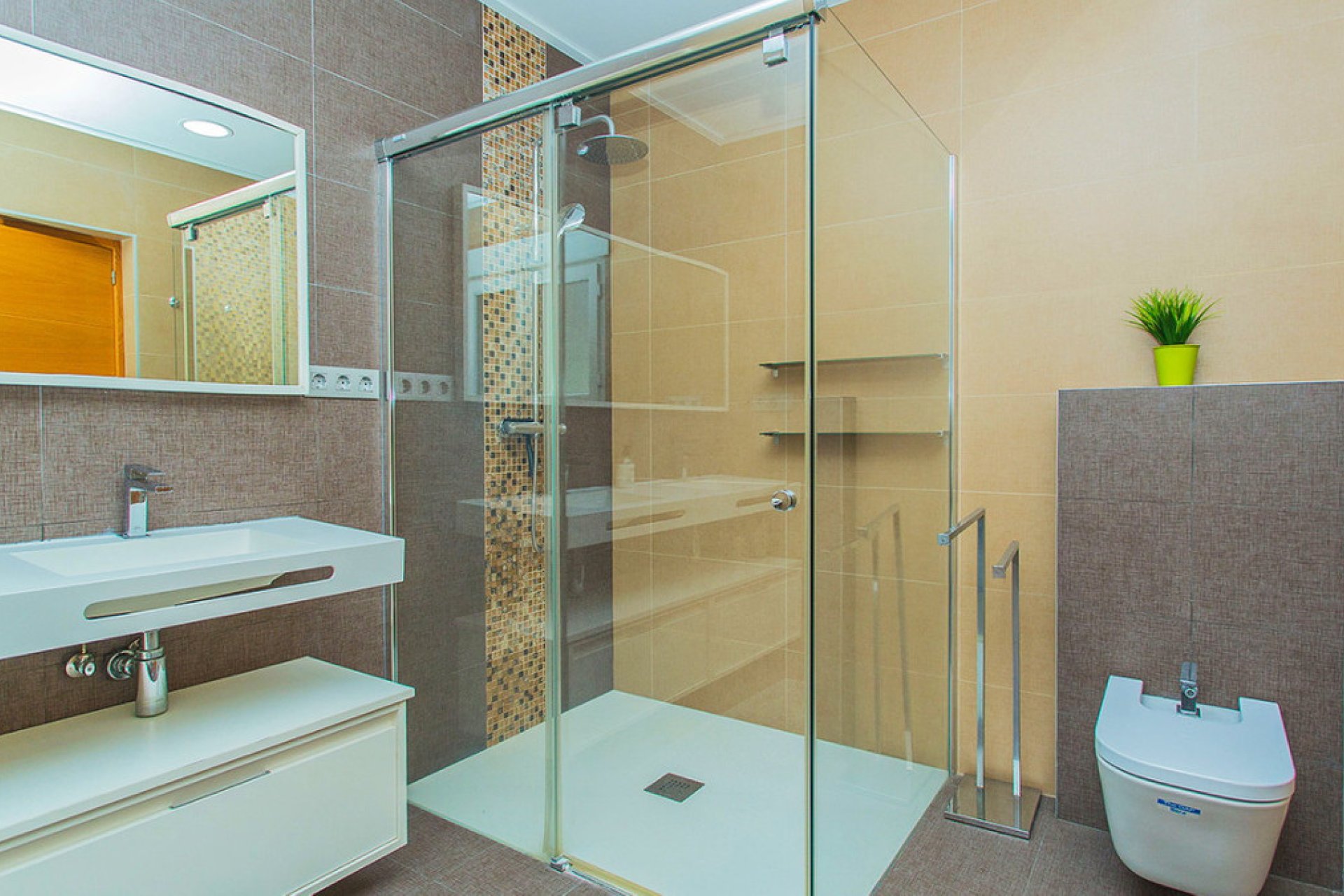 Reventa - Villa -
Orihuela - Los Balcones