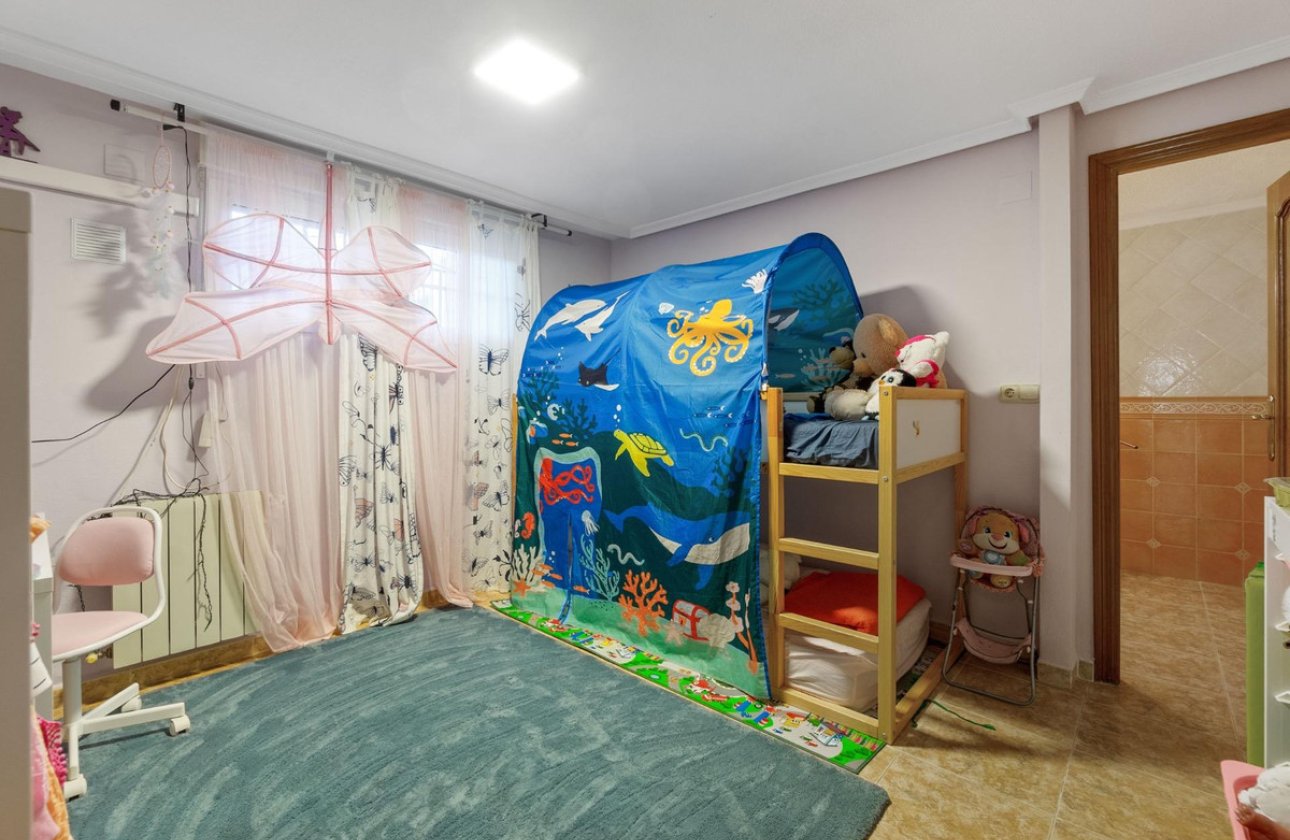 Reventa - Villa -
Orihuela - Los Balcones