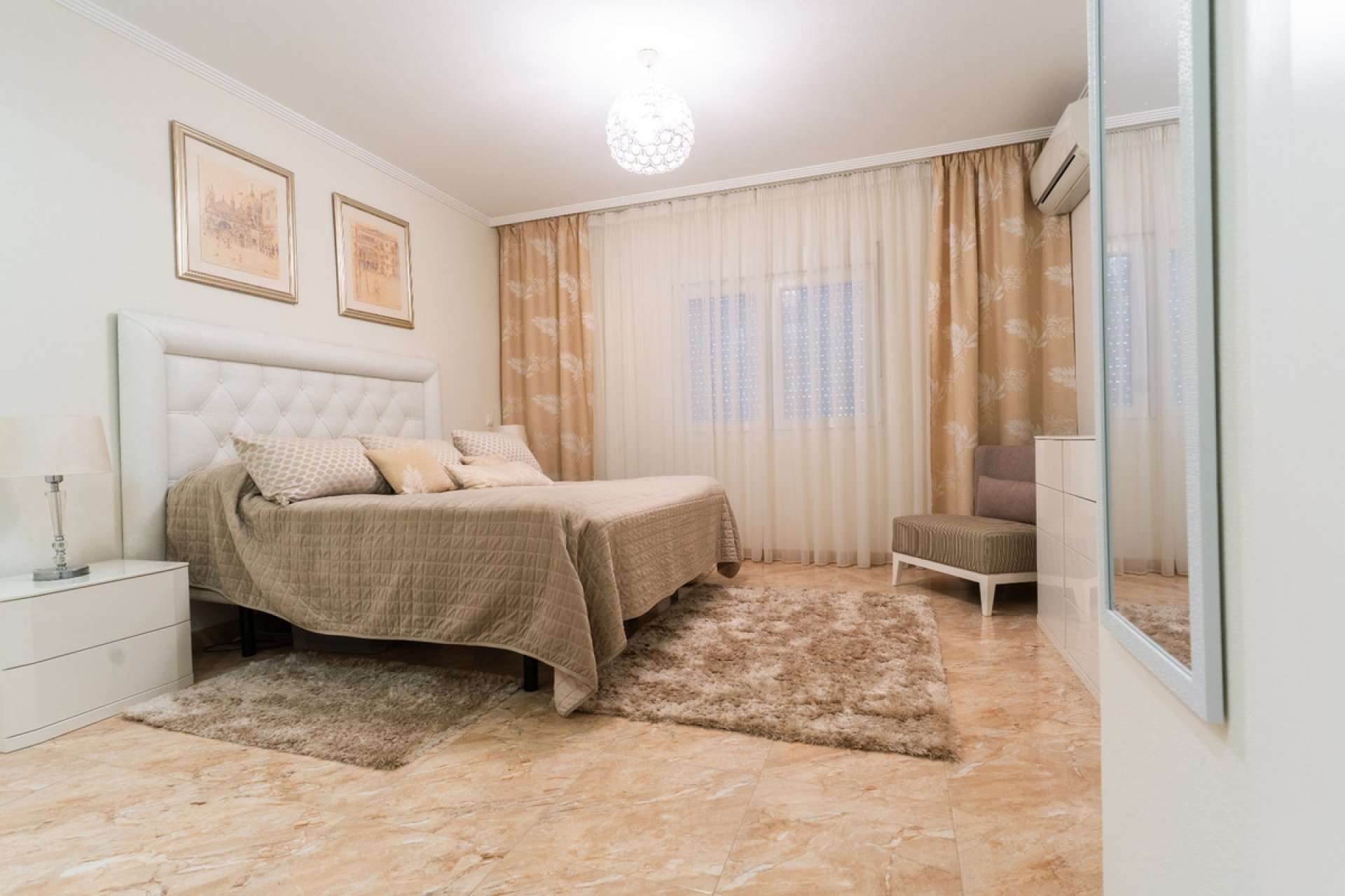 Reventa - Villa -
Orihuela - Los Balcones