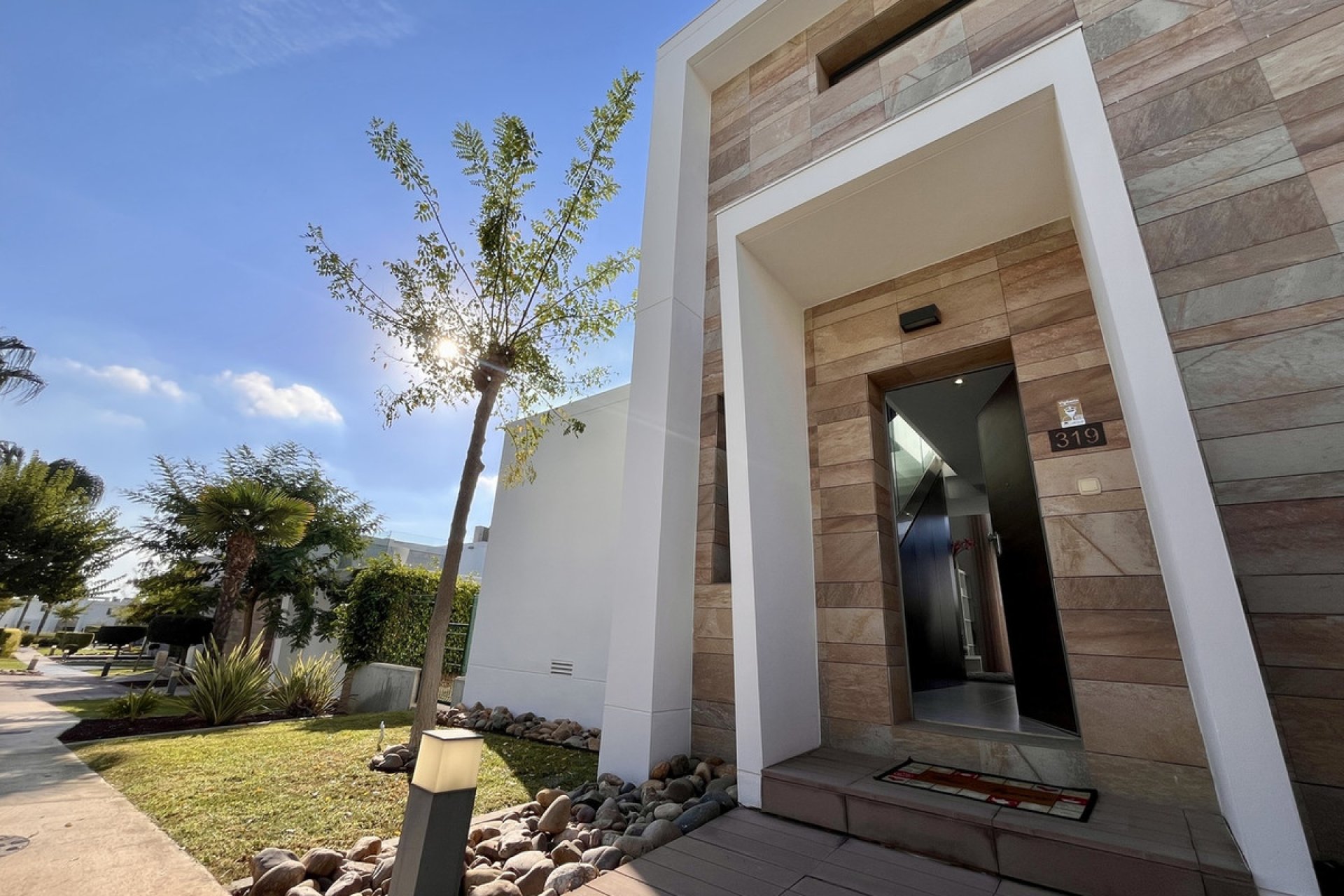 Reventa - Villa -
Orihuela - Los Dolses