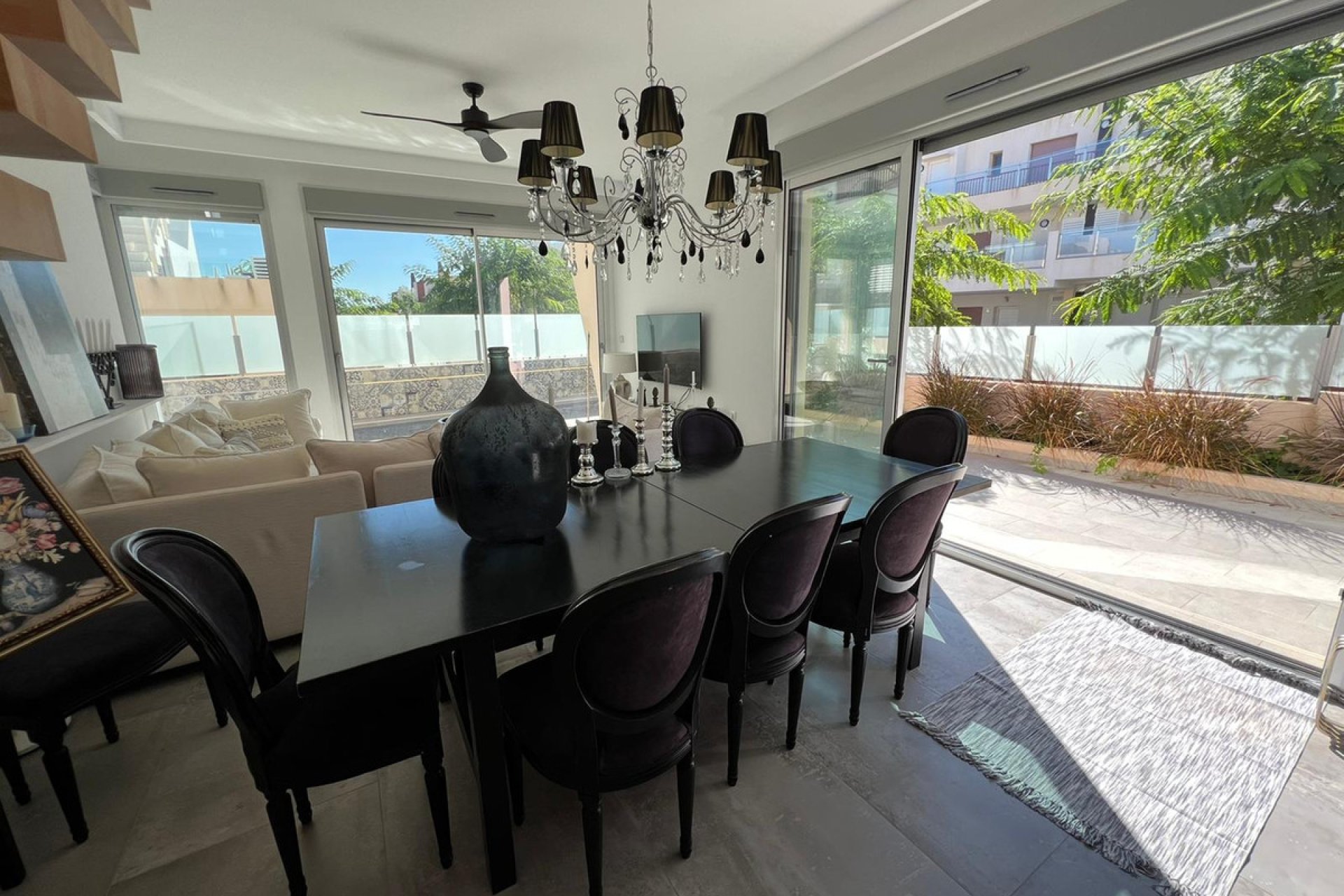 Reventa - Villa -
Orihuela - Mil Palmeras