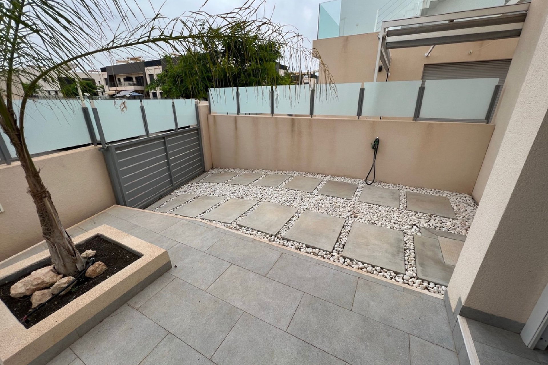 Reventa - Villa -
Orihuela - Mil Palmeras