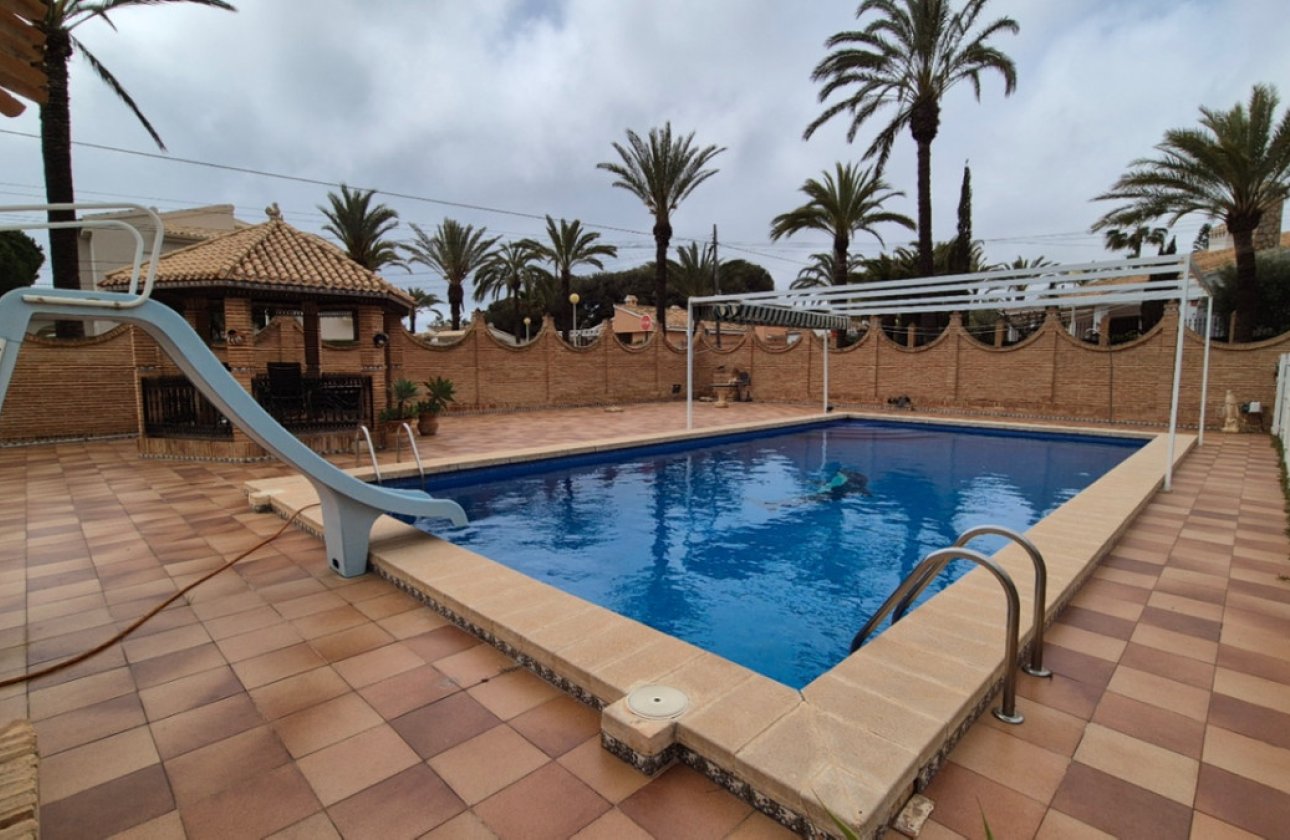 Reventa - Villa -
Orihuela - Orihuela Centro