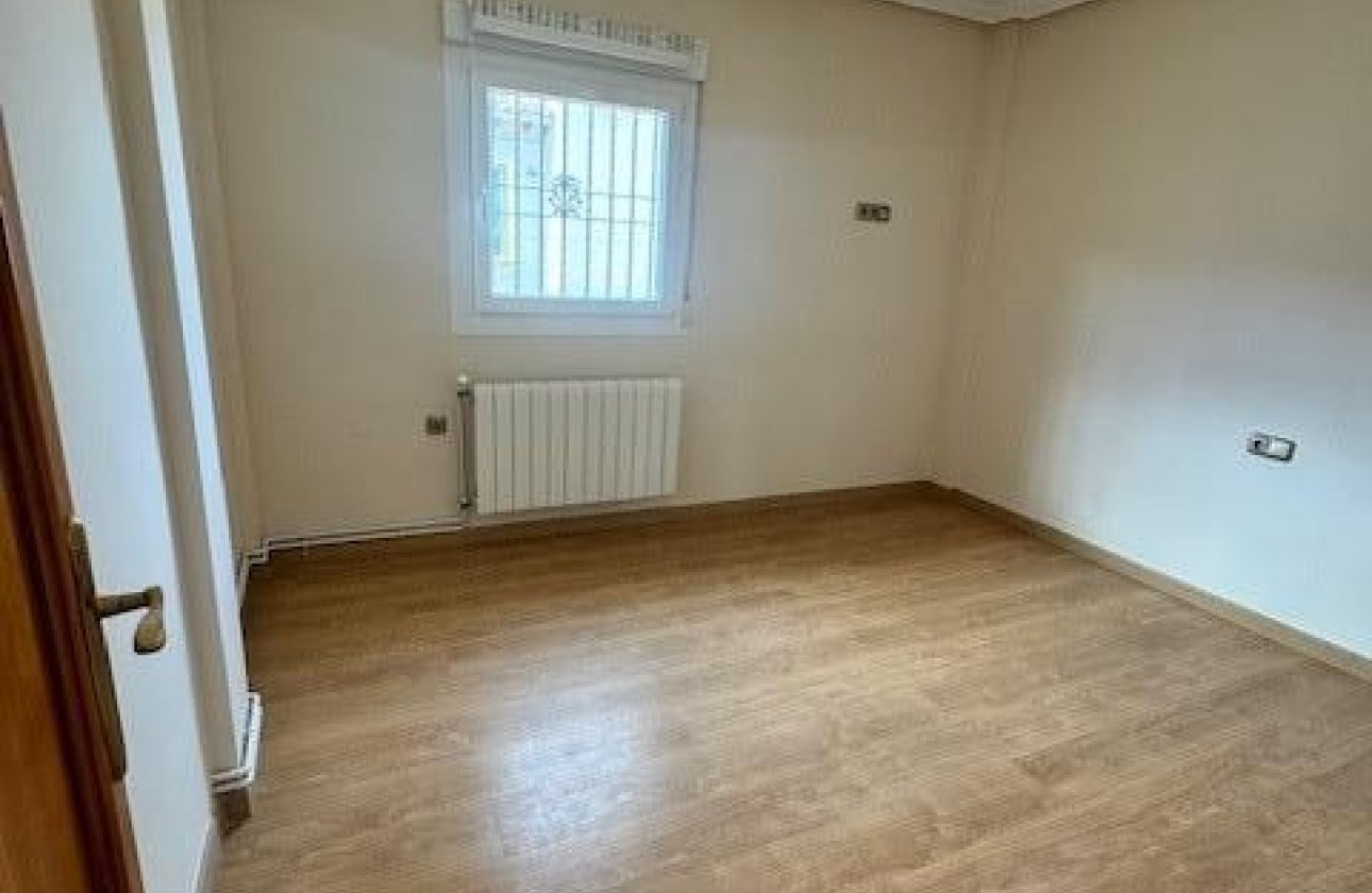 Reventa - Villa -
Orihuela - Orihuela Costa