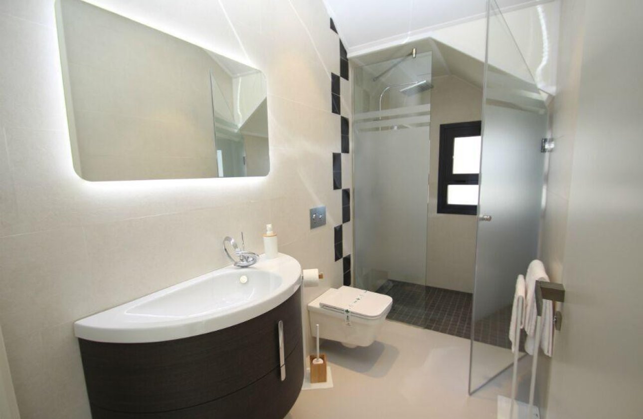 Reventa - Villa -
Orihuela - Orihuela Costa