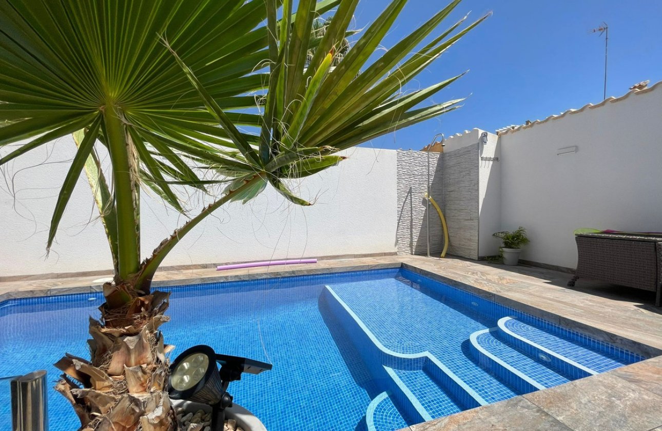 Reventa - Villa -
Orihuela - Orihuela Costa