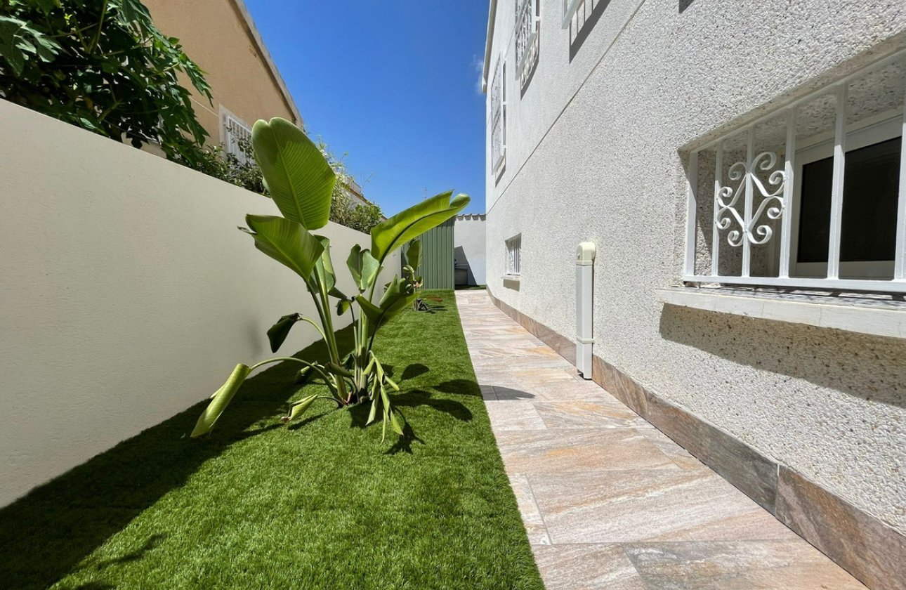 Reventa - Villa -
Orihuela - Orihuela Costa