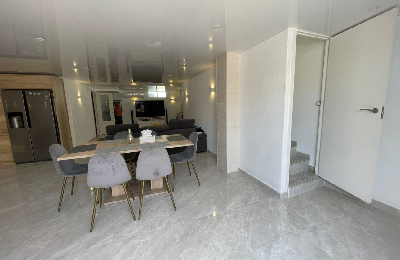 Reventa - Villa -
Orihuela - Orihuela Costa