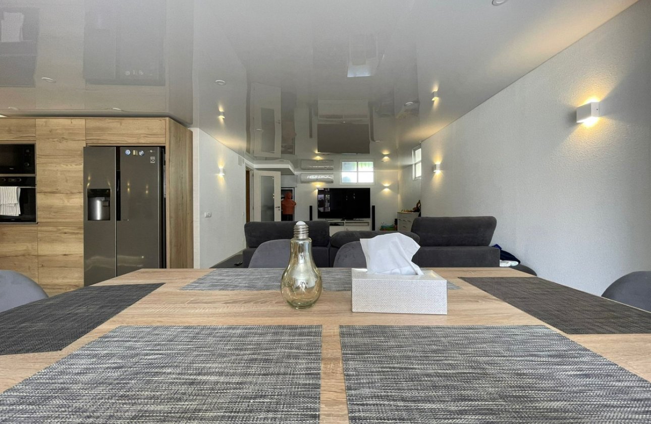 Reventa - Villa -
Orihuela - Orihuela Costa