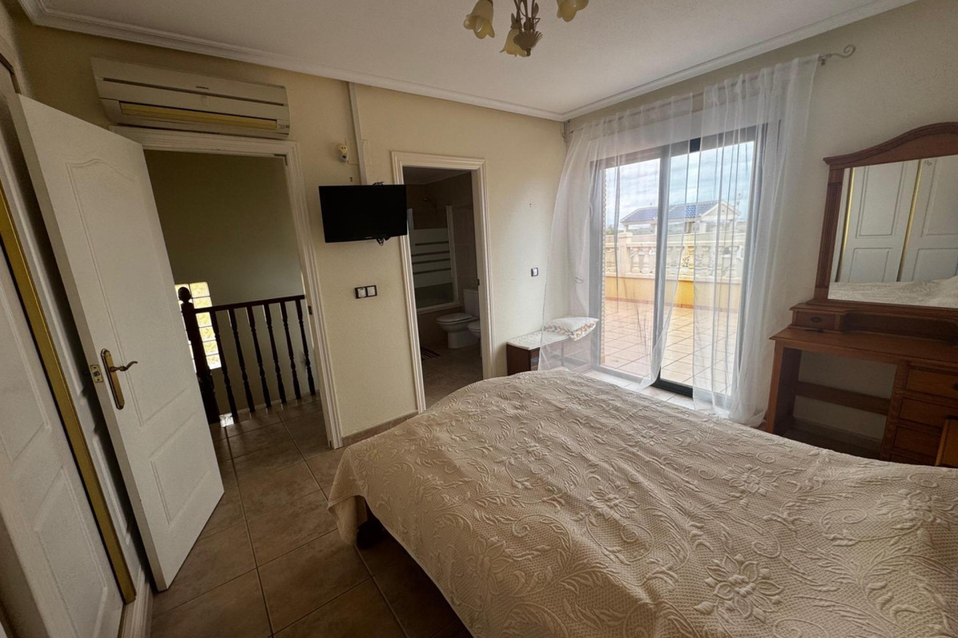 Reventa - Villa -
Orihuela - Orihuela Costa