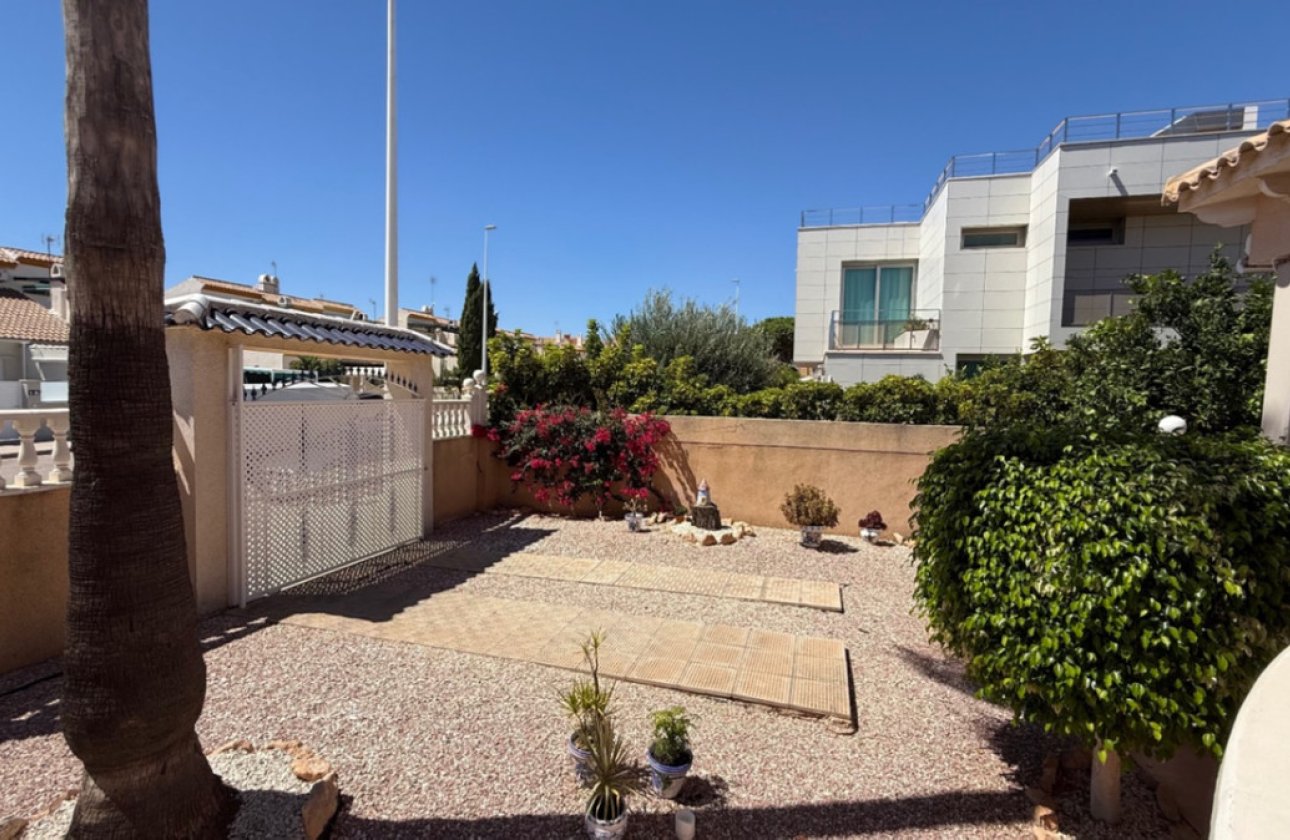 Reventa - Villa -
Orihuela - Orihuela Costa