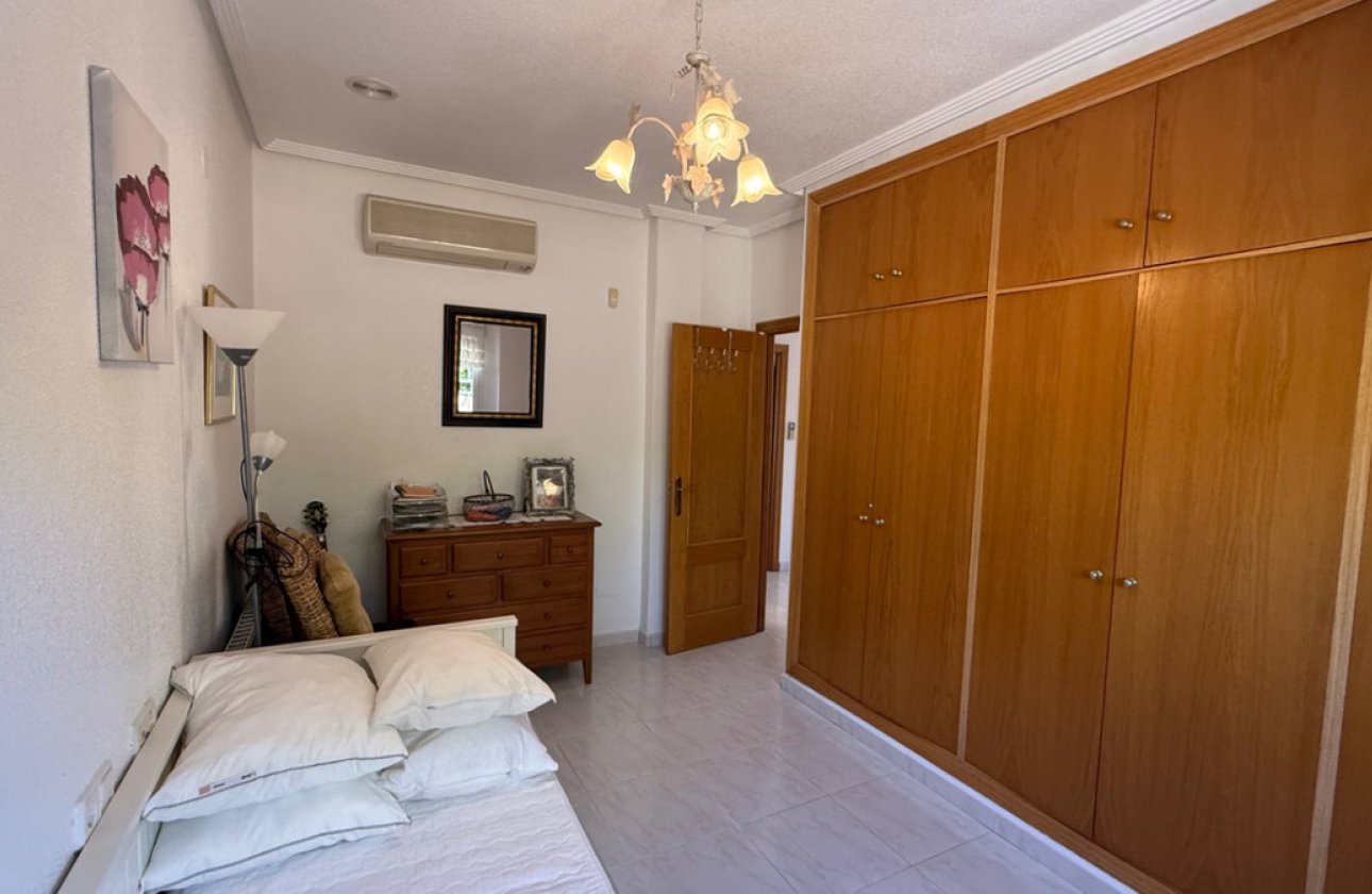 Reventa - Villa -
Orihuela - Orihuela Costa