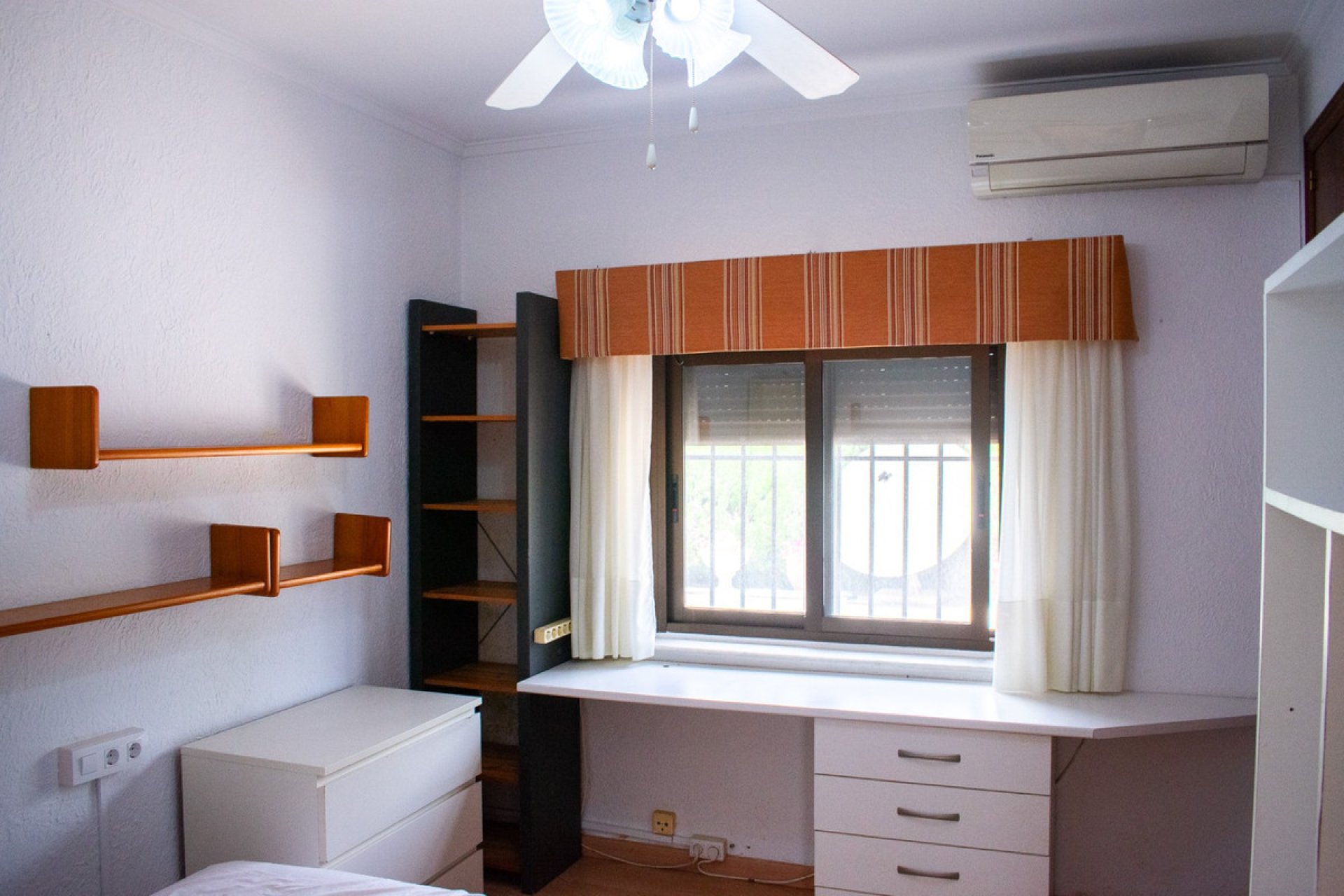 Reventa - Villa -
Orihuela - Orihuela Costa