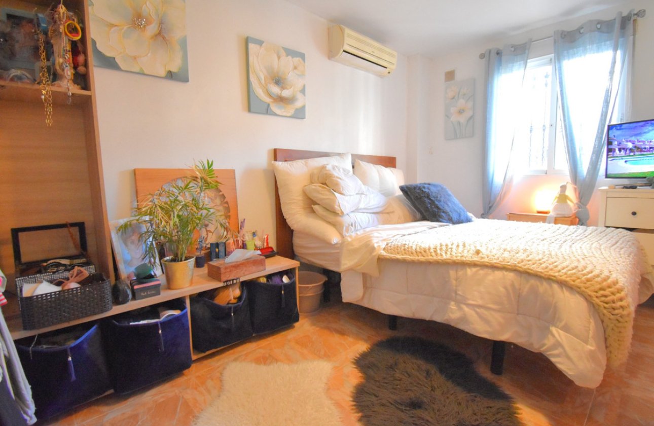 Reventa - Villa -
Orihuela - Playa Flamenca