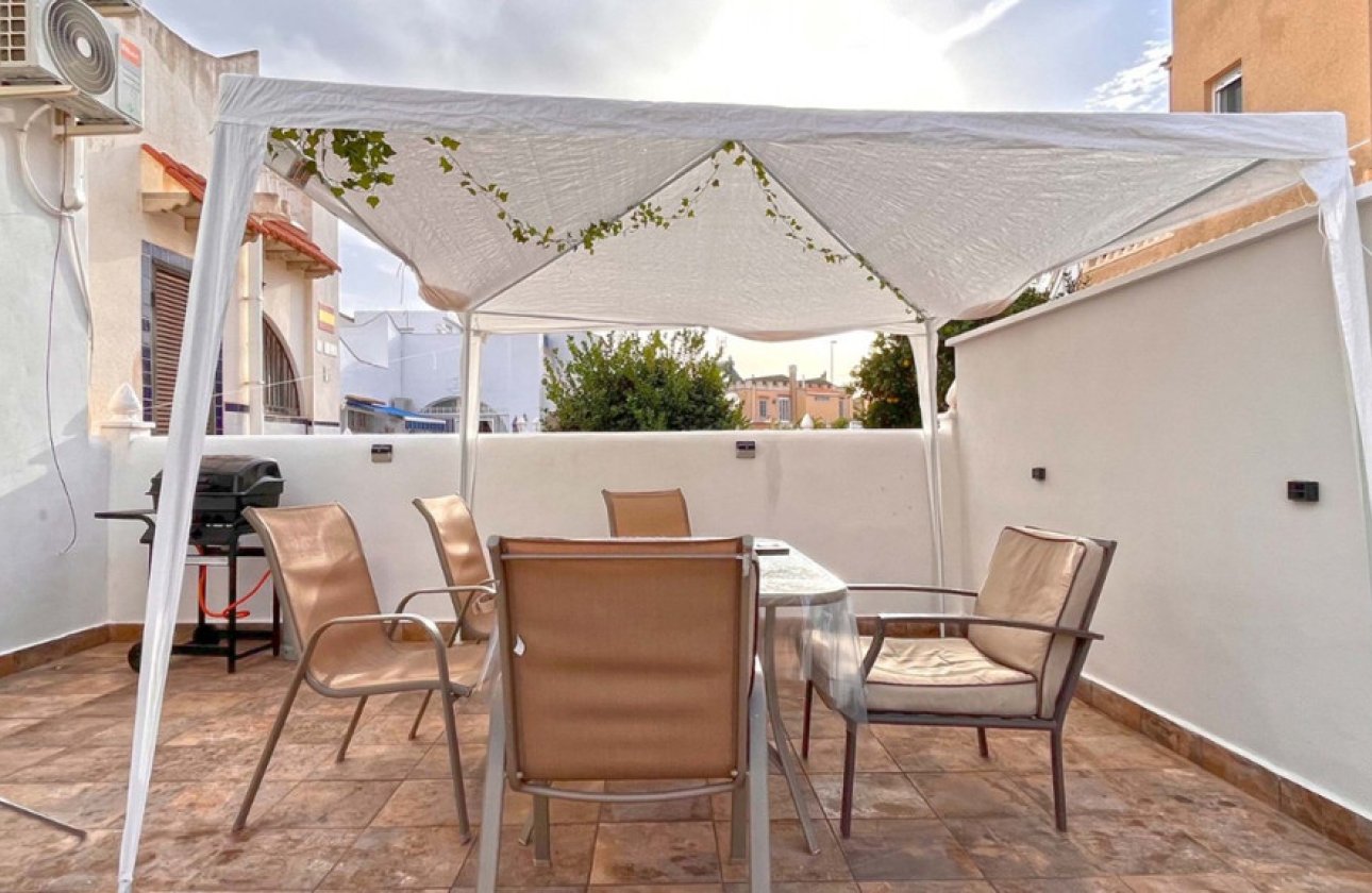 Reventa - Villa -
Orihuela - Playa Flamenca