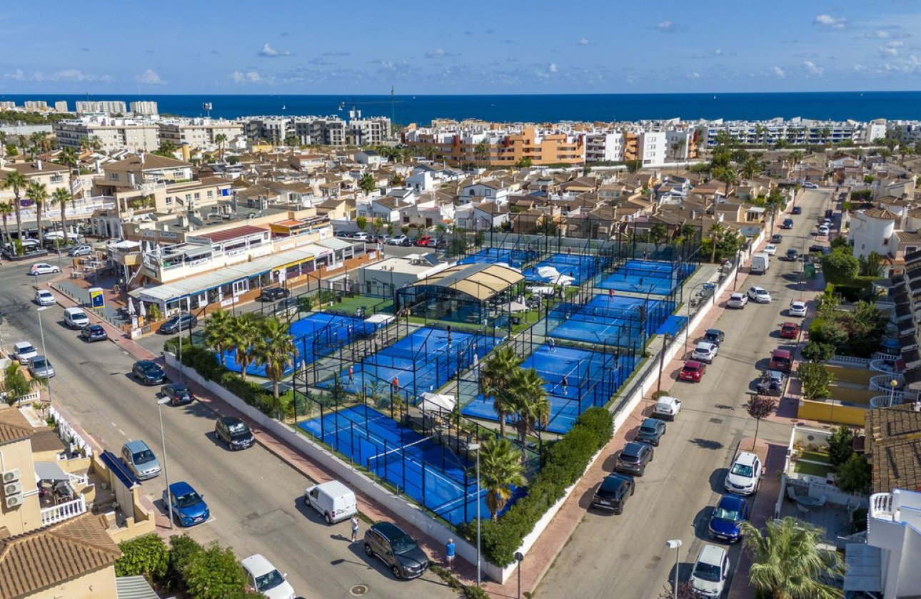 Reventa - Villa -
Orihuela - Playa Flamenca