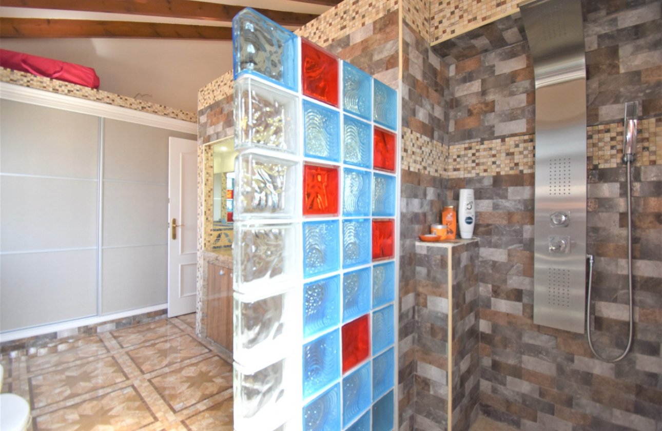 Reventa - Villa -
Orihuela - Villamartin