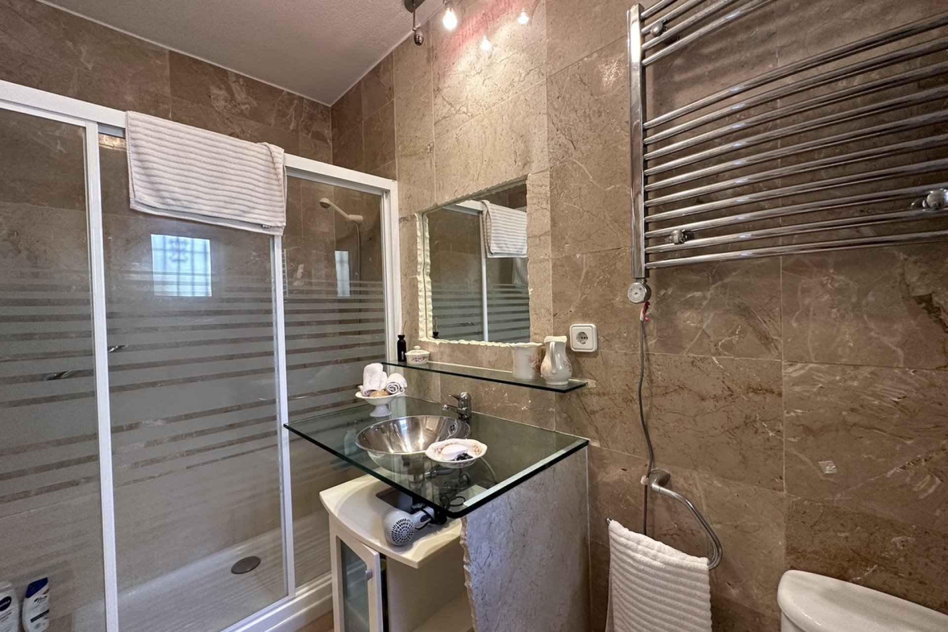 Reventa - Villa -
Orihuela - Villamartin