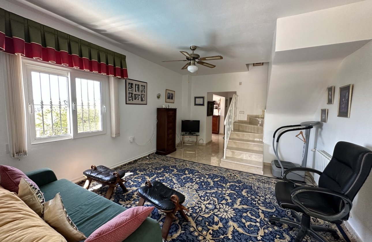 Reventa - Villa -
Orihuela - Villamartin