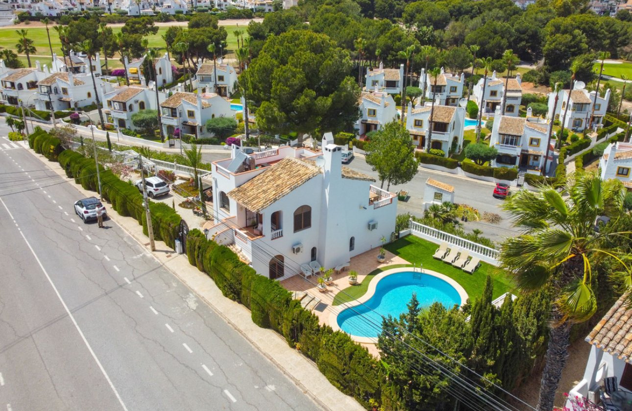 Reventa - Villa -
Orihuela - Villamartin