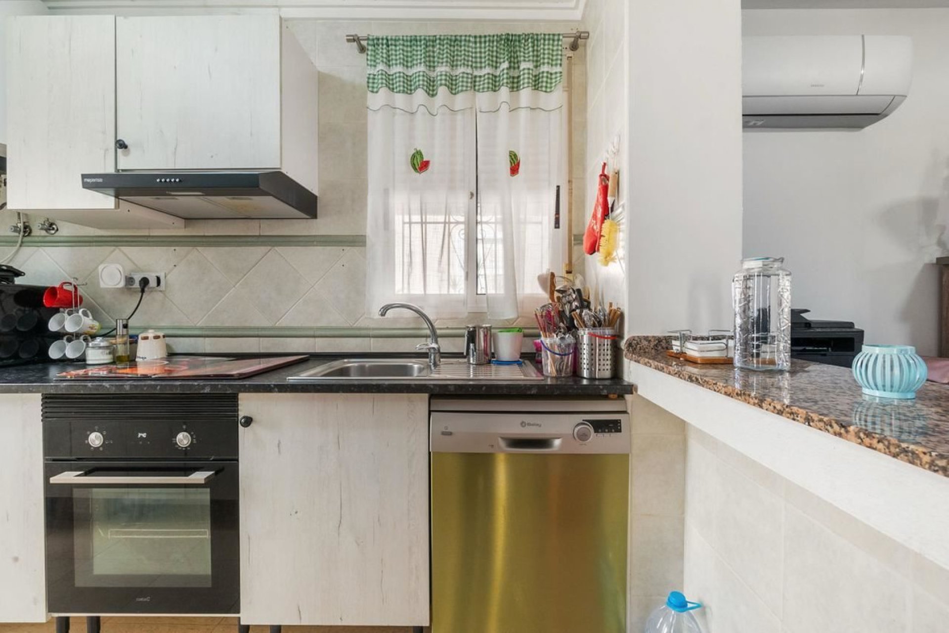 Reventa - Villa -
Orihuela - Villamartin