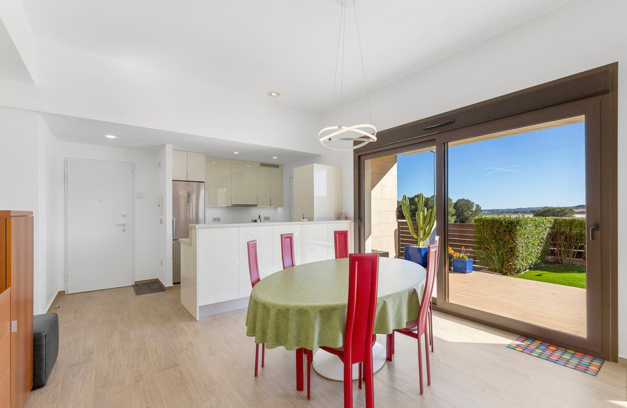 Reventa - Villa -
Orihuela - Vistabella Golf