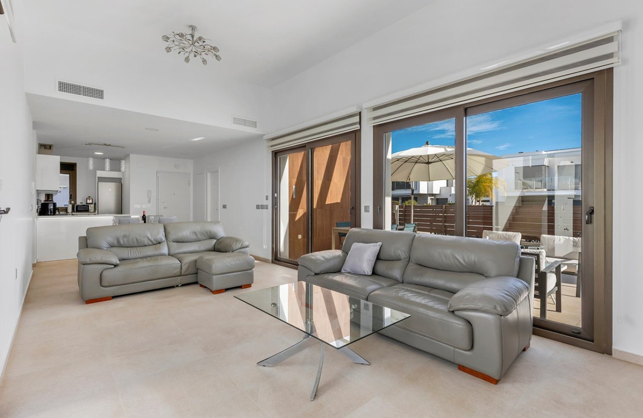 Reventa - Villa -
Orihuela - Vistabella Golf