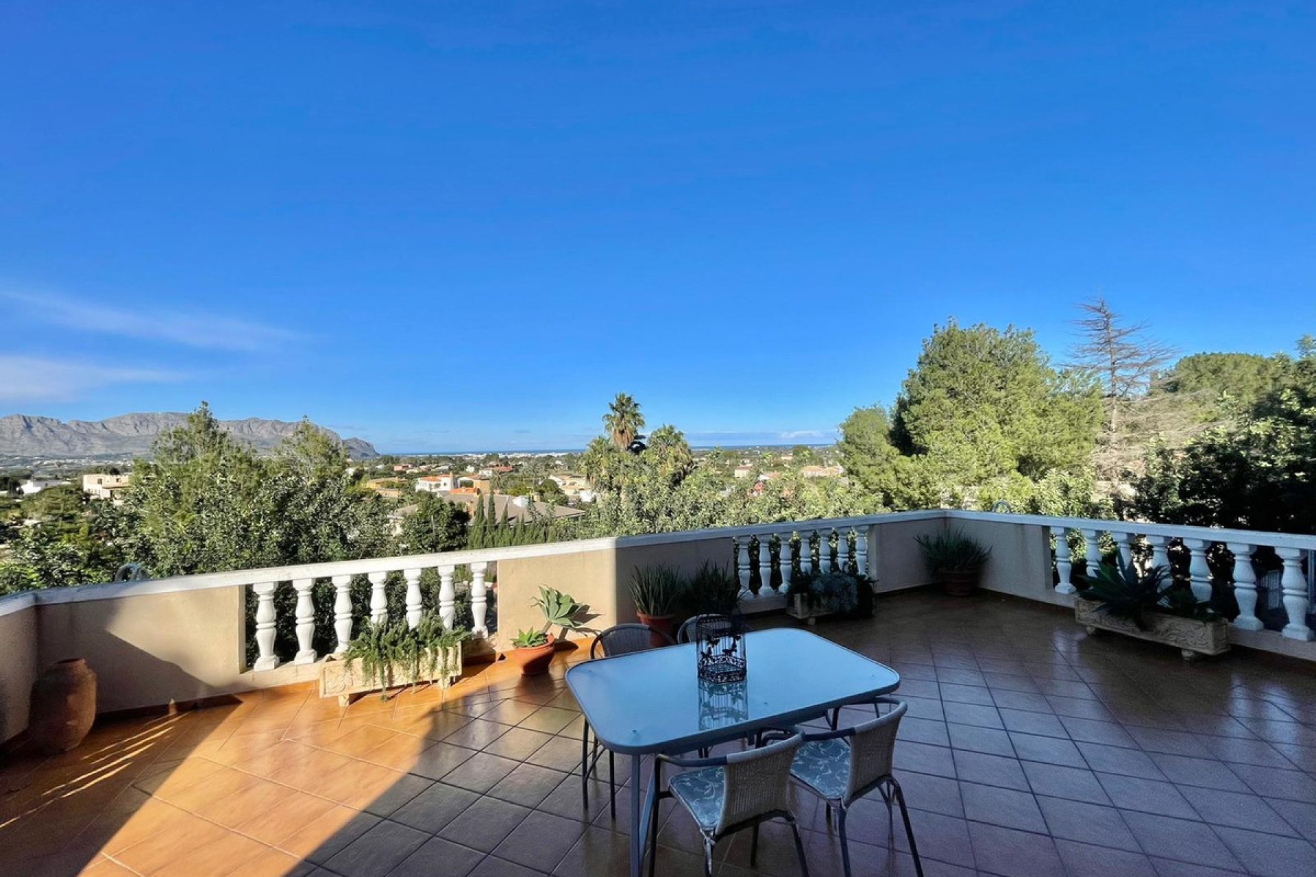 Reventa - Villa -
Pedreguer - Pedreguer Centro