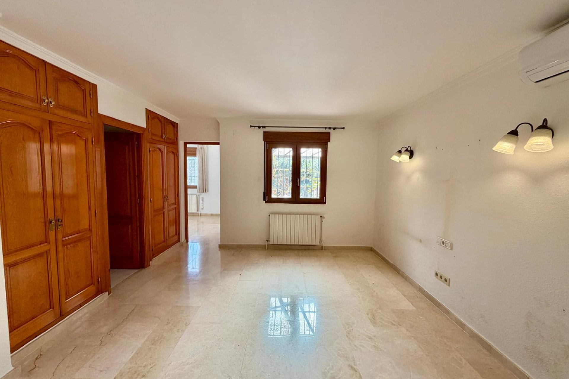 Reventa - Villa -
Pedreguer - Pedreguer Centro