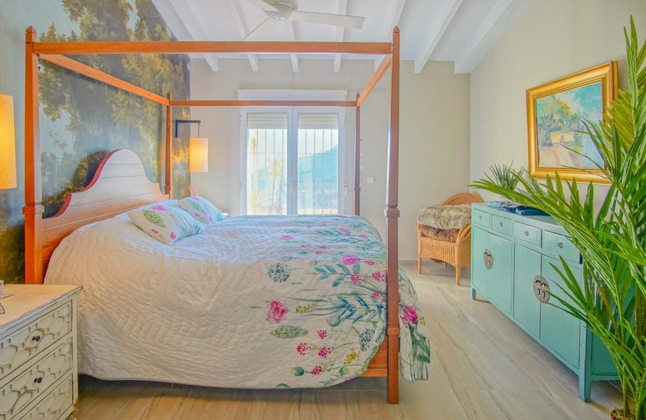 Reventa - Villa -
Pego - Monte Pego