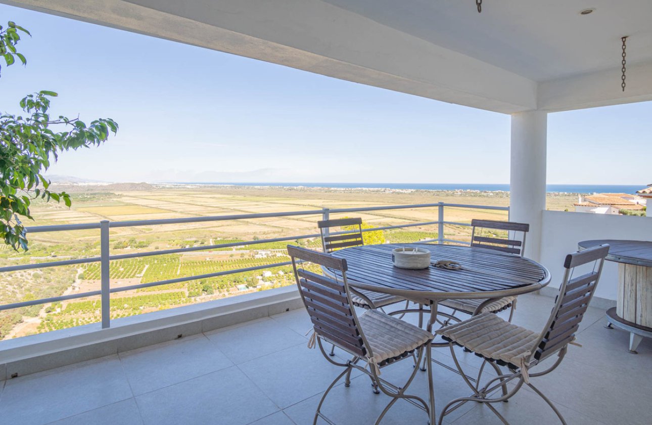 Reventa - Villa -
Pego - Pego Centro