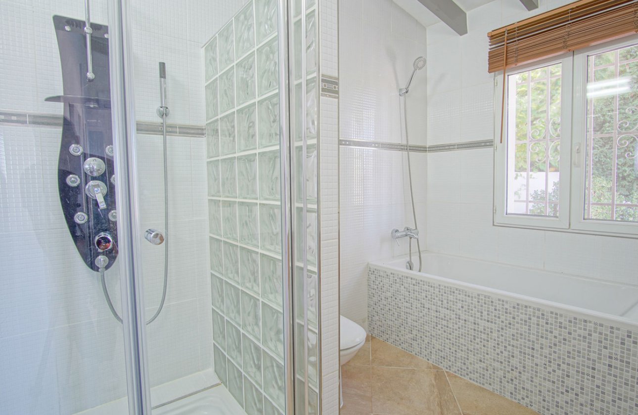 Reventa - Villa -
Pego - Pego Centro