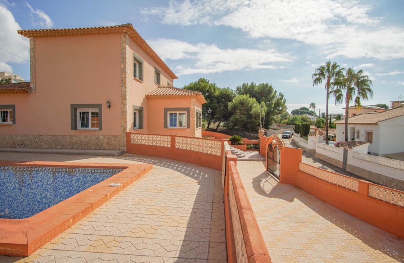 Reventa - Villa -
Pinoso - Los Pinos