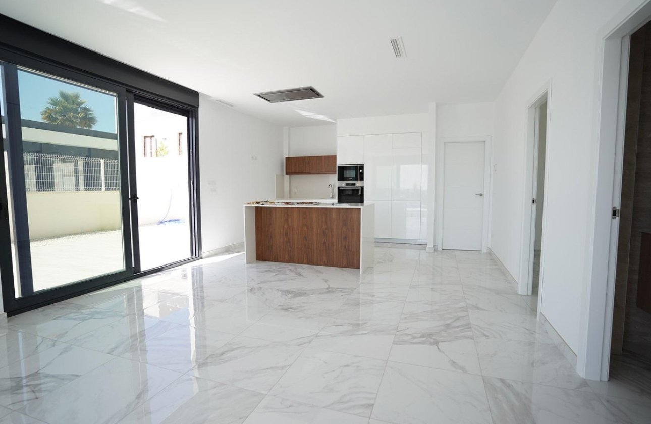 Reventa - Villa -
Polop - Polop Centro