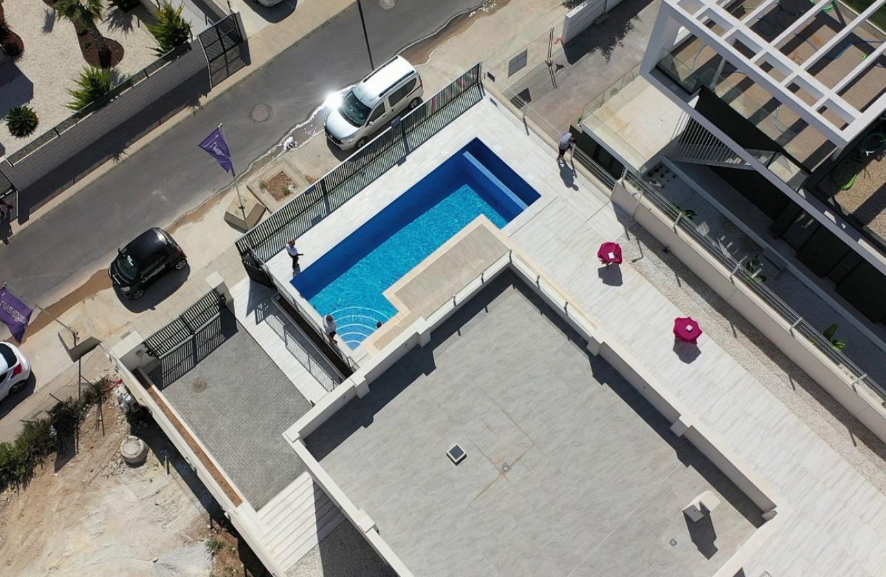 Reventa - Villa -
Polop - Polop Centro