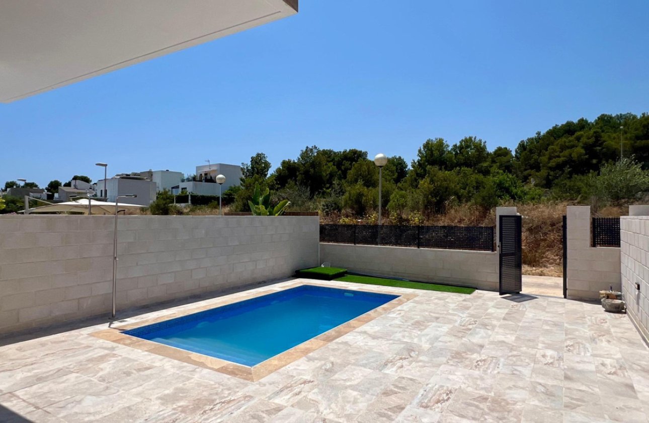 Reventa - Villa -
Polop - Polop Centro