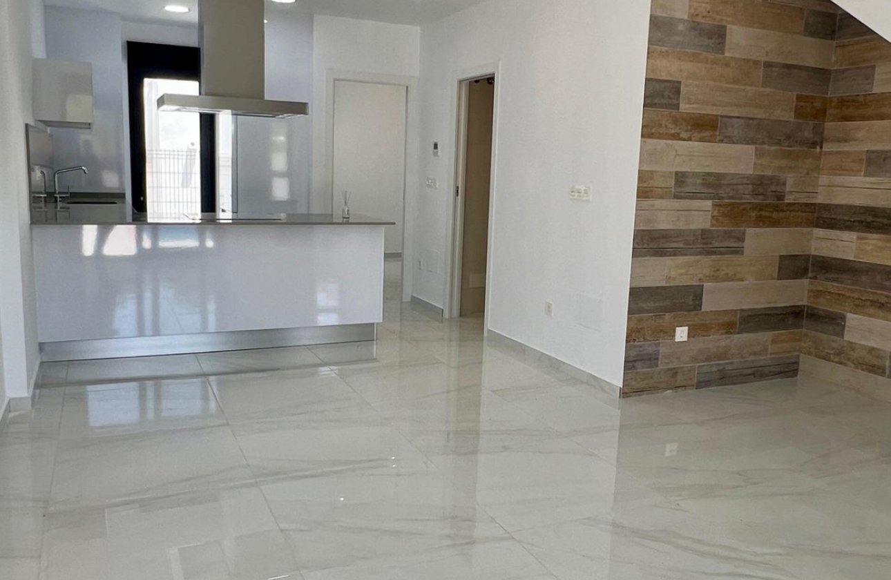 Reventa - Villa -
Polop - Polop Centro