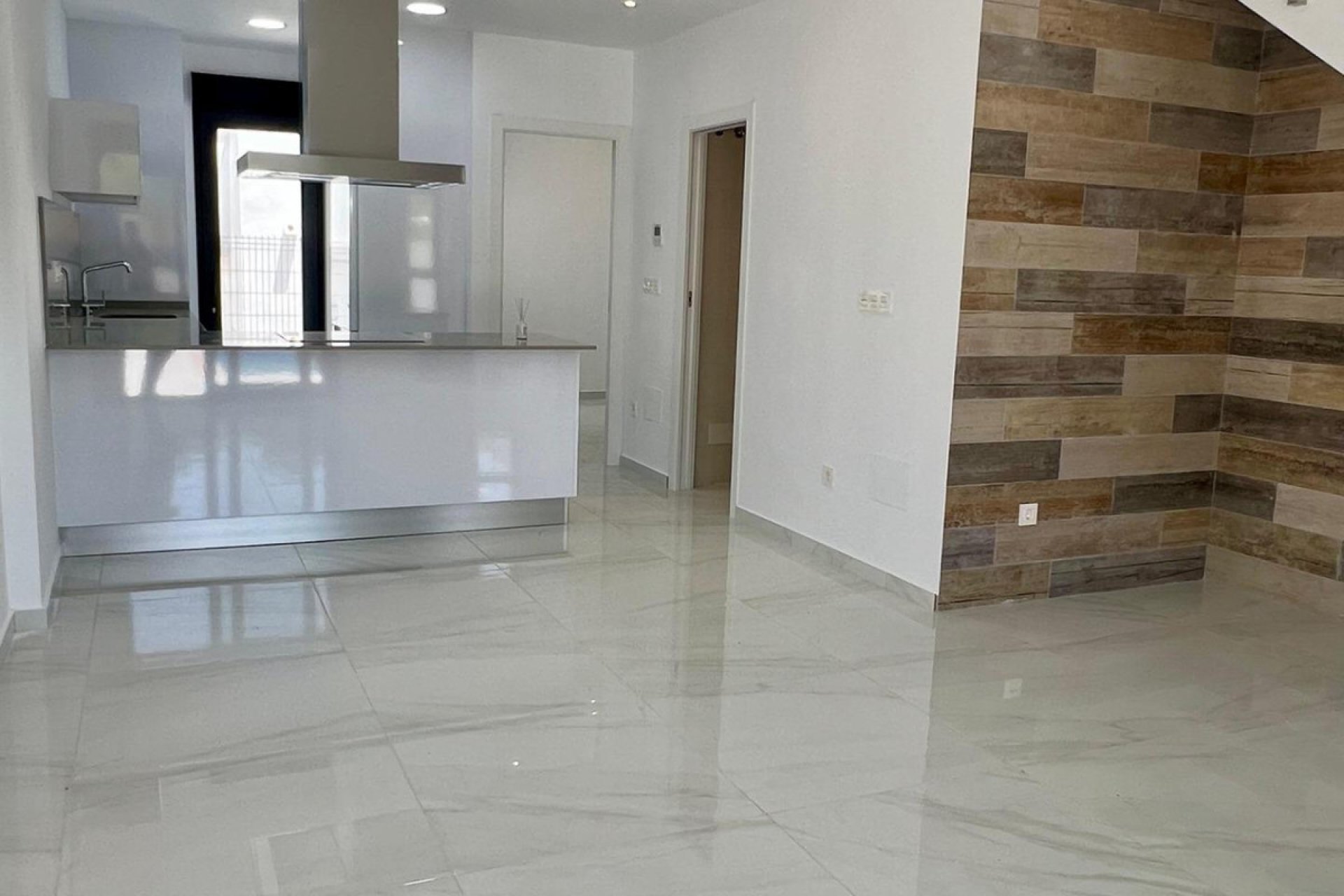 Reventa - Villa -
Polop - Polop Centro