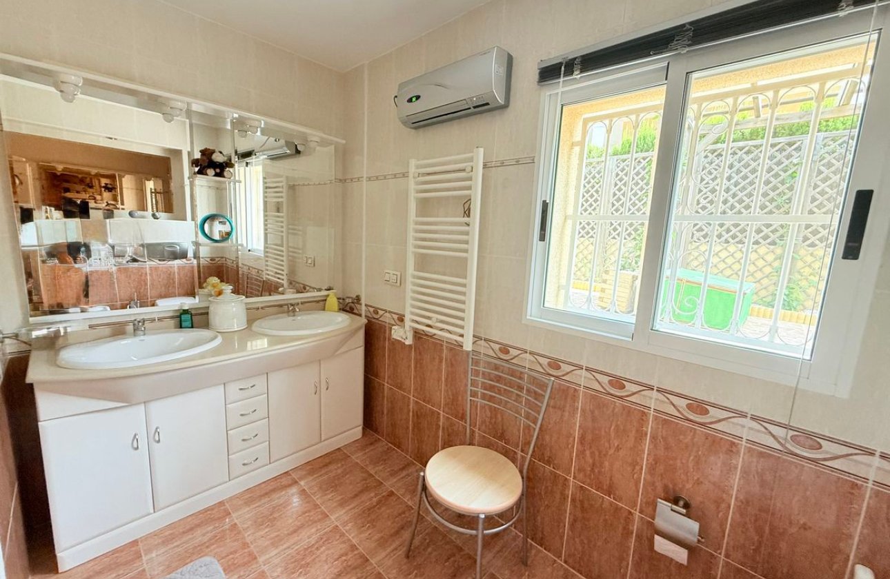 Reventa - Villa -
Rojales - Benimar