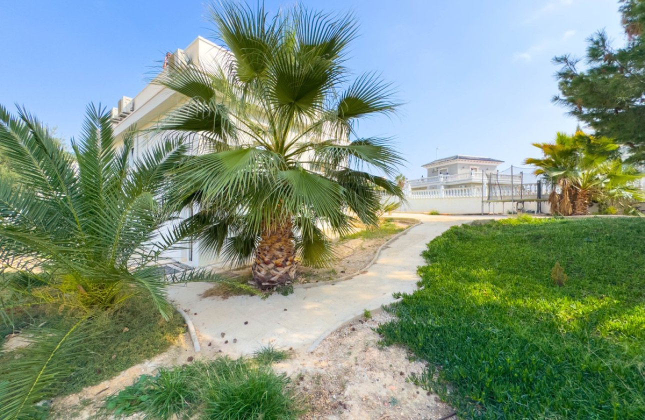 Reventa - Villa -
Rojales - Dona Pepa