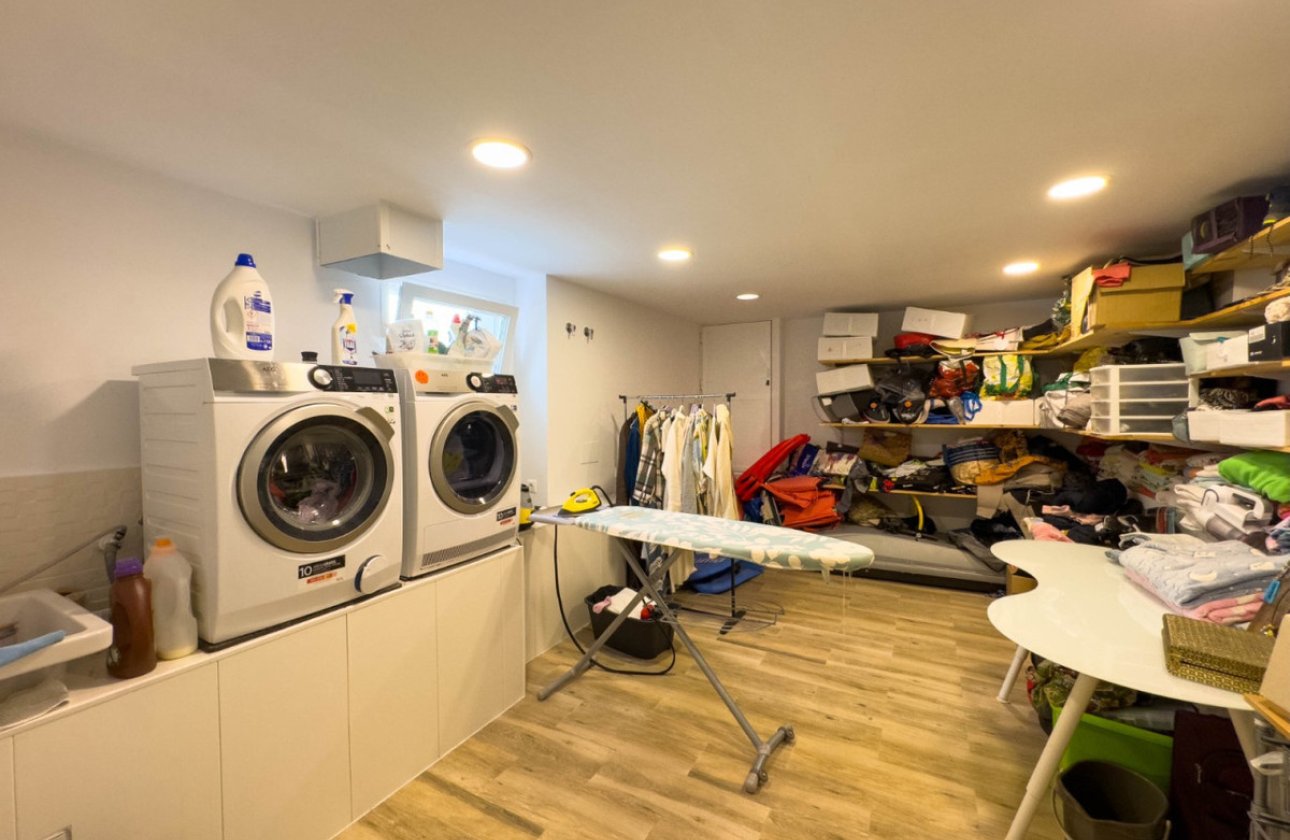 Reventa - Villa -
Rojales - Dona Pepa