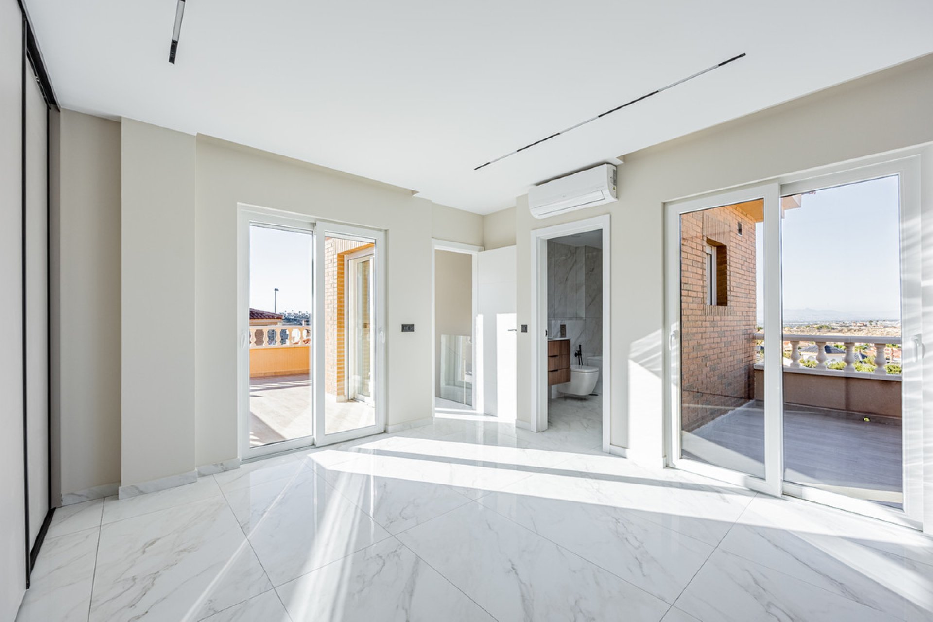 Reventa - Villa -
Rojales - Rojales Centro