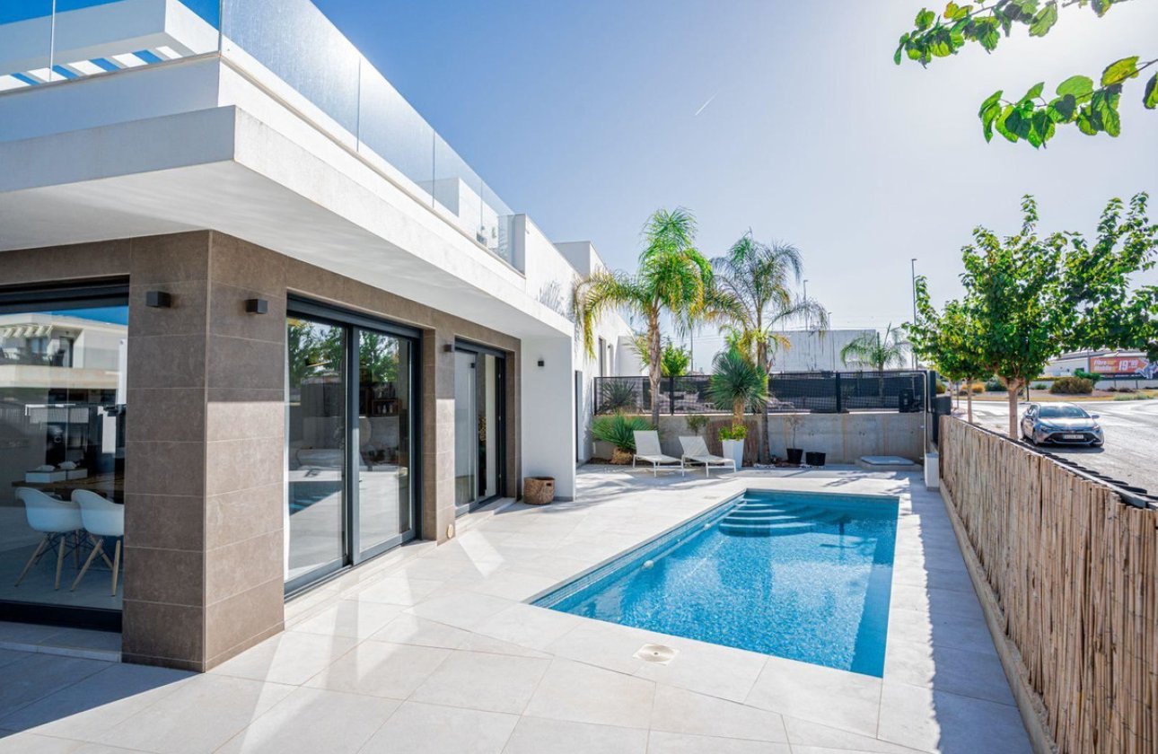 Reventa - Villa -
San Fulgencio - La Marina